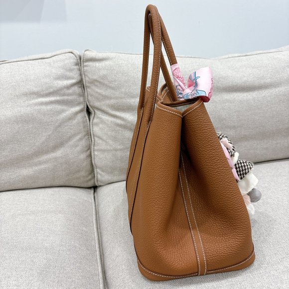 99% NEW GARDEN PARTY 36, GOLD LEATHER, PICS UPDATED! - Picture 12 of 14